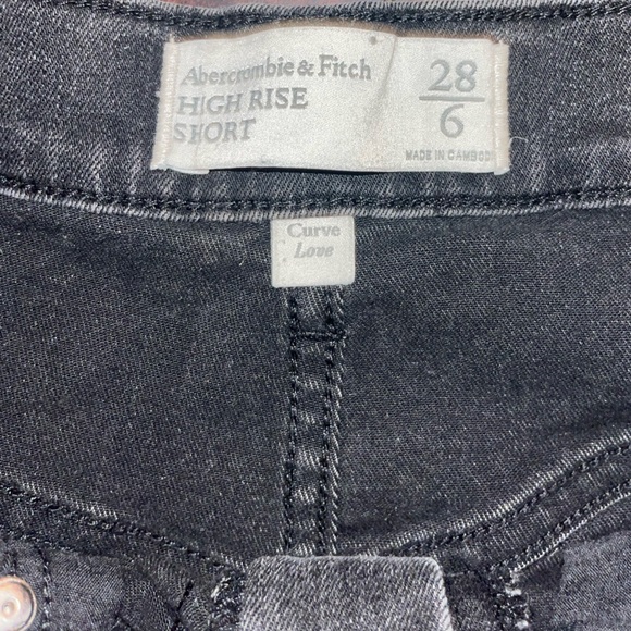 Abercrombie & Fitch Jean Shorts - Picture 2 of 2